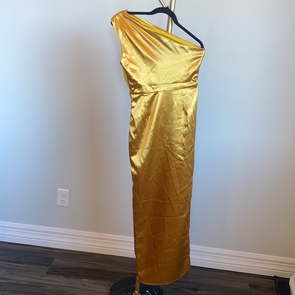 Women’s Gold One Shoulder Maxi Dress, Size Small, EUC - Picture 9 of 11